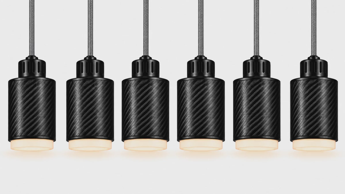 PULSE Lustre 6 lumières — composition de six suspensions en carbone